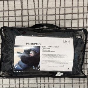 7 A.M. Enfant PlushPOD Stroller & Car Seat Footmuff